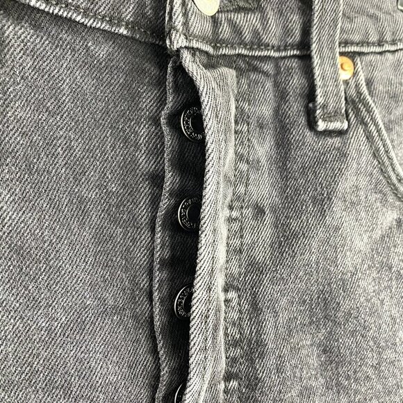 Levi's Jean Shorts Womens Size 28 Ribcage High Rise Button Fly Denim Black 90s - Picture 3 of 5
